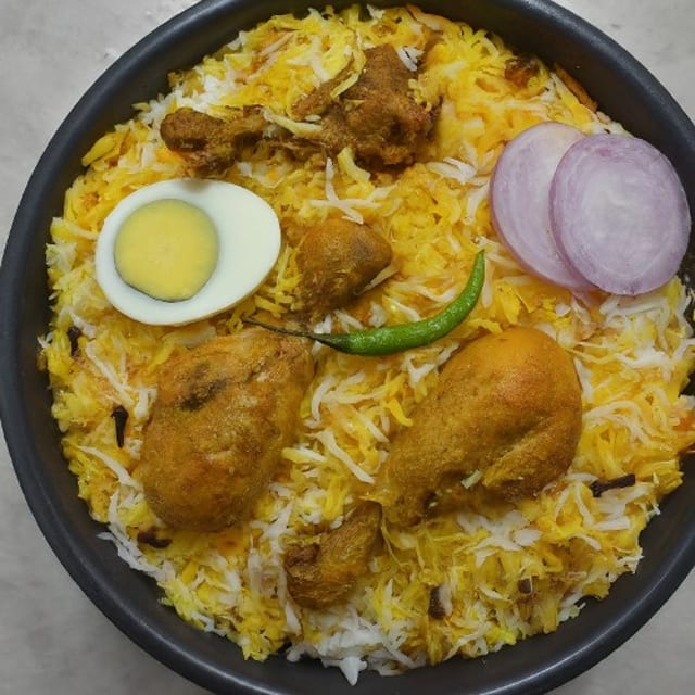 Hyderabad Chicken Dum Biryani.
